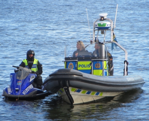 SSD representerar 700 000 aktiva båtmänniskor. ”Två polismyndigheter?!” Polisförbundet ”gynnar inte medborgarna”!